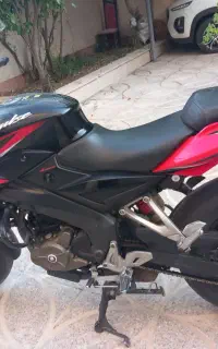 موتور ns 200  مدل 93 درحد