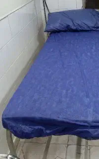 تخت معاینه تزریقات