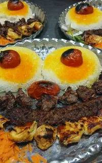 نیرو‌جهت کار در رستوران در قلعه رودخان نیارمندم