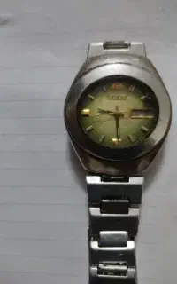 ساعت ضدآب