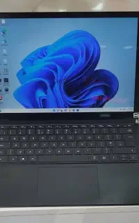 لپ تاپ سرفیس پردازنده i7 نسل ده