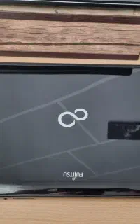 لبتاب Core i3 ساخت آلمان