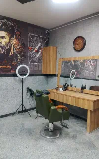 استخدام آرایشگر نیمه ماهر و وردست پیرایش مردانه