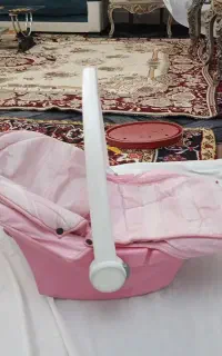 سبد حمل بچه صورتی
