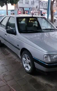 پژو ۸۹ داخل کرم