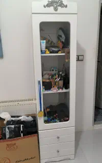 ویترین و کتاب خانه به همراه دو کشو