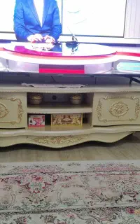 میز تلوزیون