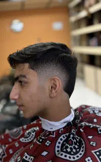 آموزش آرایشگری صفر تا صد تضمینی با مدل