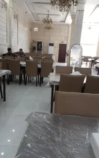 استخدامی گارسون خانم