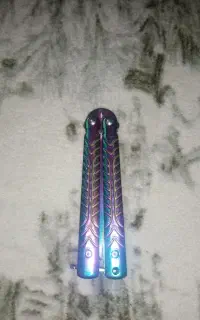 چاقو. کارد. پروانه ای