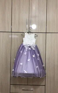 لباس عروس دخترانه استفاده نشده مناسب۷یا۸ساله