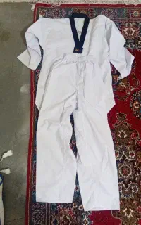 لباس کاراته و تکواندو