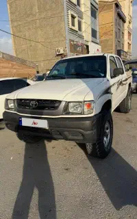 تویوتا تایگر ۲۰۰۲