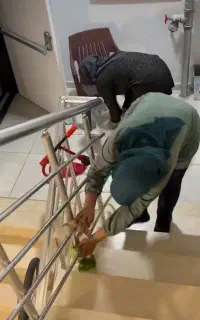 شرکت خدماتی نظافت پرستاری الماس