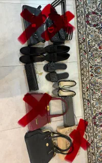 حراج چند عدد کیف و کفش و صندل به علت مهاجرت