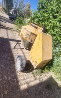 دستگاه بلوک زن و خباته (میکسر)