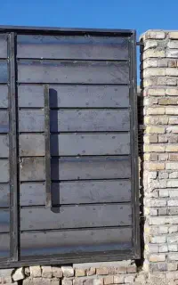 درب و پنجره فلزی