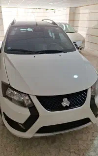 ماشین کوئیک RS سقف مشکی ۱۴۰۲