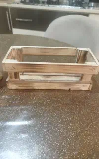 استند چوبی