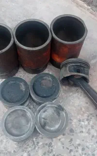 بوش وپیستون پژو ۱۸۰۰ ساعت خورده اماده بستن