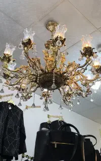 لوستر و دیوار کوب
