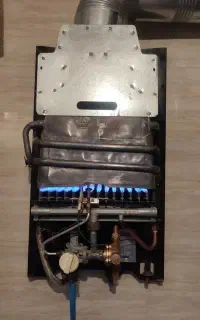 تعمیرکار آبگرمکن و پکیج