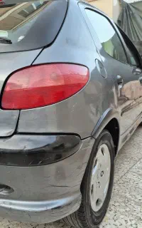 پژو ۲۰۶ مدل ۸۴ نوک مدادی خونگی