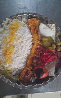 کمک آشپز و نیرو ساده