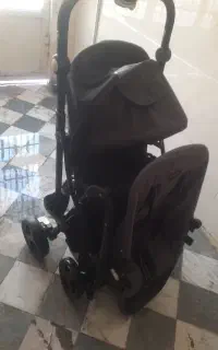 کالسکه دوقلو