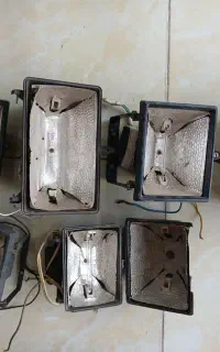 نورافکن ۵۰۰ و۱۰۰۰ وات