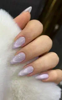 کاشت ناخن و کاشت مژه  فقط تا یک هفته