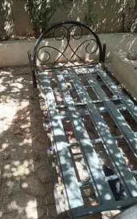 تخت فرفورژه