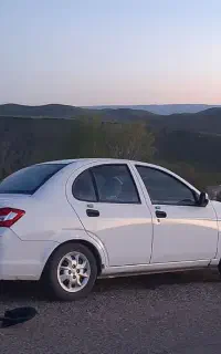 فروش ساینا مدل ۹۸ کم کارکرد