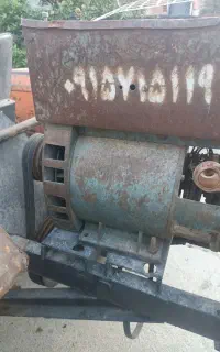 فروش تراکتور فیا ت با ژنراتور