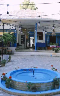 رستوران کهن از علاقمندان دعوت به همکاری مینماید