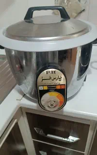 پلوپز برقی پارس خز ویک عدد کفپوش صندوق عقب پیکان