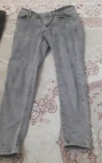 ۲تا شلوار نو دونه ای ۵۰۰تومن