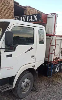 کامیون کاویان 106 باری فلزی تمیز