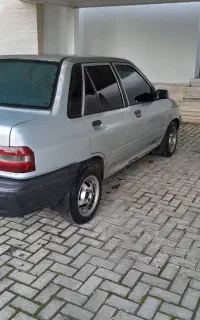 یک دستگاه پراید