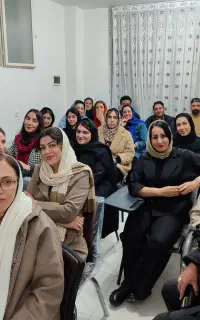 فن بیان و اعتماد به نفس بزرگسال