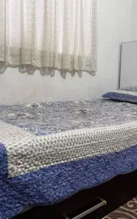 دوتا تخت +کمد+میز+خوشخواب