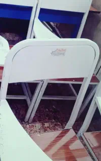 صندلی دانش‌آموزی  در حد نو محکم