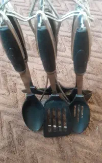 ظروف اشپزخانه