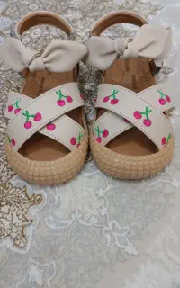 صندل بچگانه