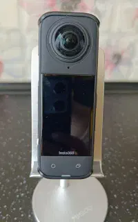 دوربین اینستا 360 .X4