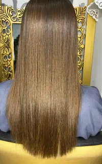 سالن رنگ و احیا مو