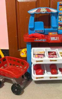 اسباب بازی فروشگاه
