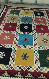 گلیم فرش ۹ متری