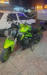 بنلی۳۰۰جفت سیلندر