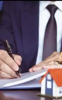 وکیل پایه یک دادگستری